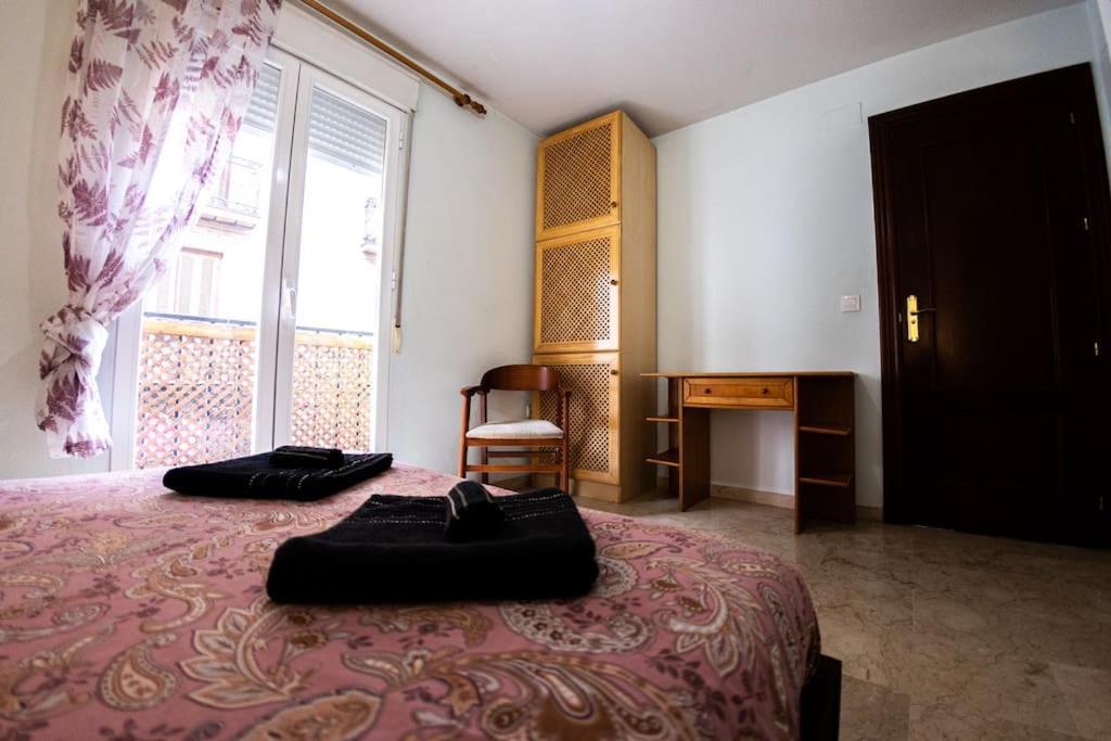 Elvira 81 Apartment Гранада Екстериор снимка